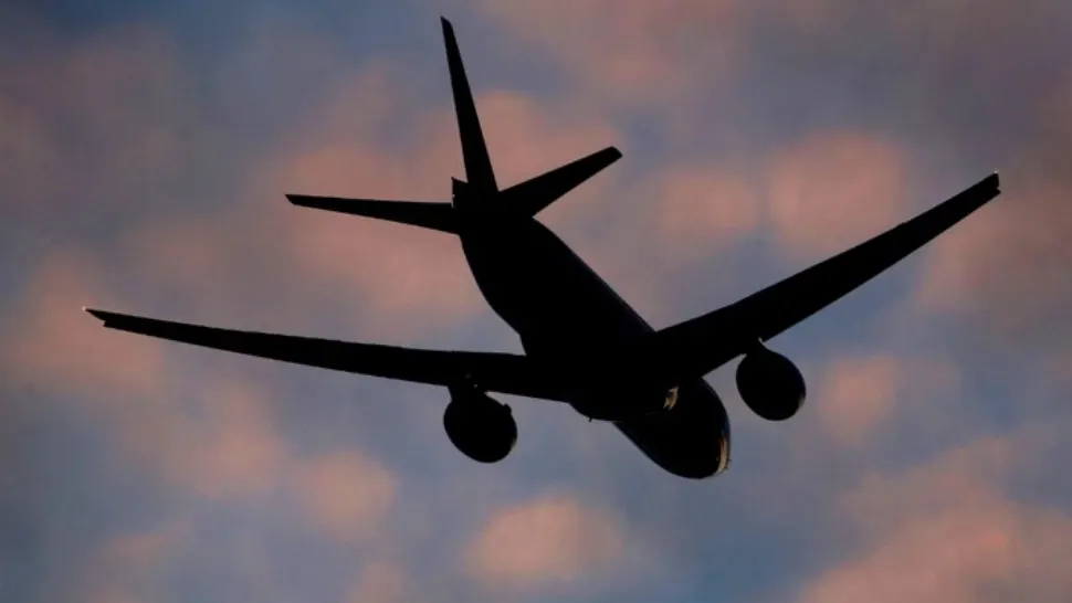 Schimbări majore la o mare companie aeriană: Mai puține curse în Orientul Mijlociu, extindere pe alte piețe