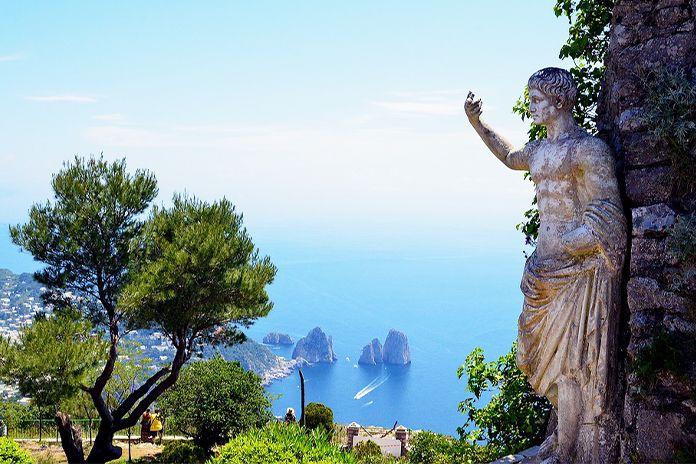 3 insule secrete din Italia