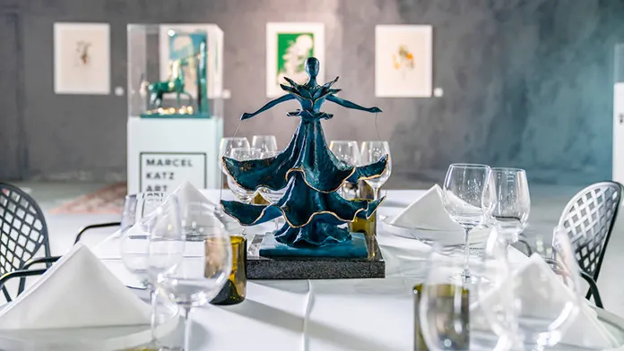 dali_dinner_696x392
