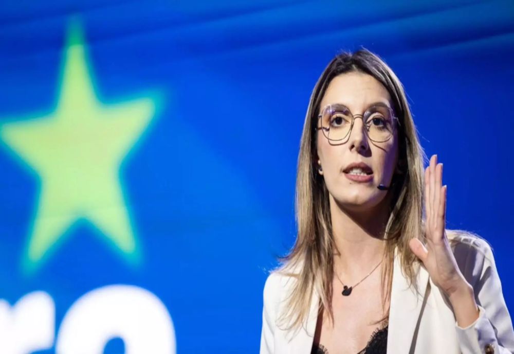 Ministrul Mediului: 4000 de clădiri, inclusiv hoteluri de 10 etaje, construite ilegal pe litoral