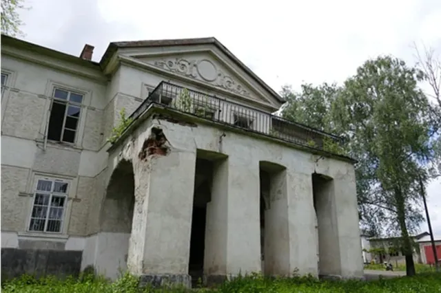 Peste 7 milioane de euro pentru restaurarea Conacului Vârnav Liteanu din Liteni. Monumentul istoric va deveni centru pentru restauratori