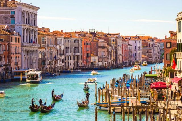 Veneția riscă să dispară sub ape. Scenariul extrem: relocarea completă a orașului