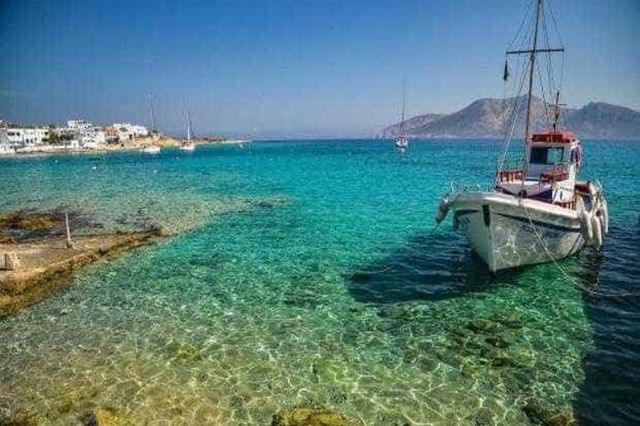 Grecia oferă 10.000 de euro pentru mutarea în zone depopulate: cine se califică pentru program