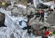 Traseul Jepii Mici din Bucegi rămâne închis. Un pod de gheaţă s-a rupt sub un grup de turişti 